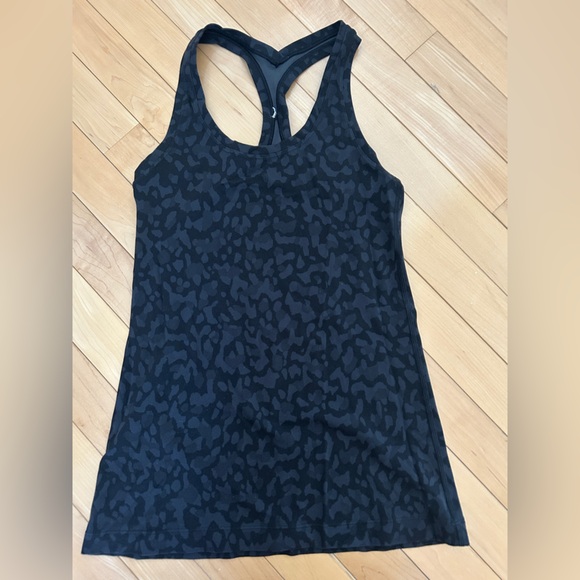 Black Patterned Racerback Tank Top - Picture 2 of 2